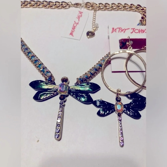 BETSEY JOHNSON SET Hoop Dragonfly Earrings & Matching Necklace AB Crystals NWT - Picture 9 of 13